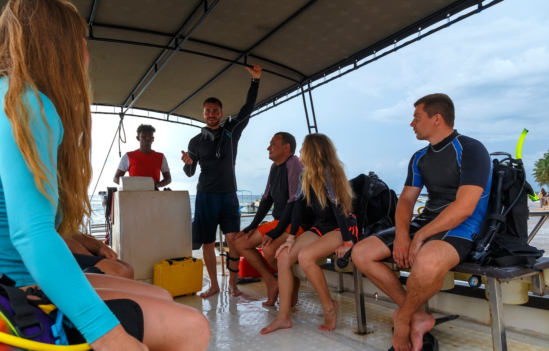 Dive professional using digital tools to support teaching